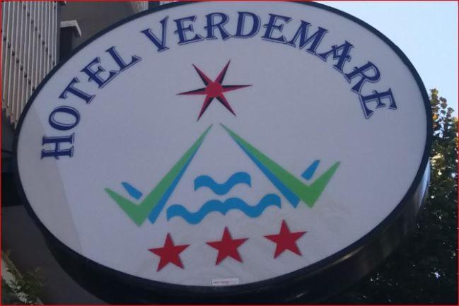 Hotel Verdemare Rimini Buitenkant foto