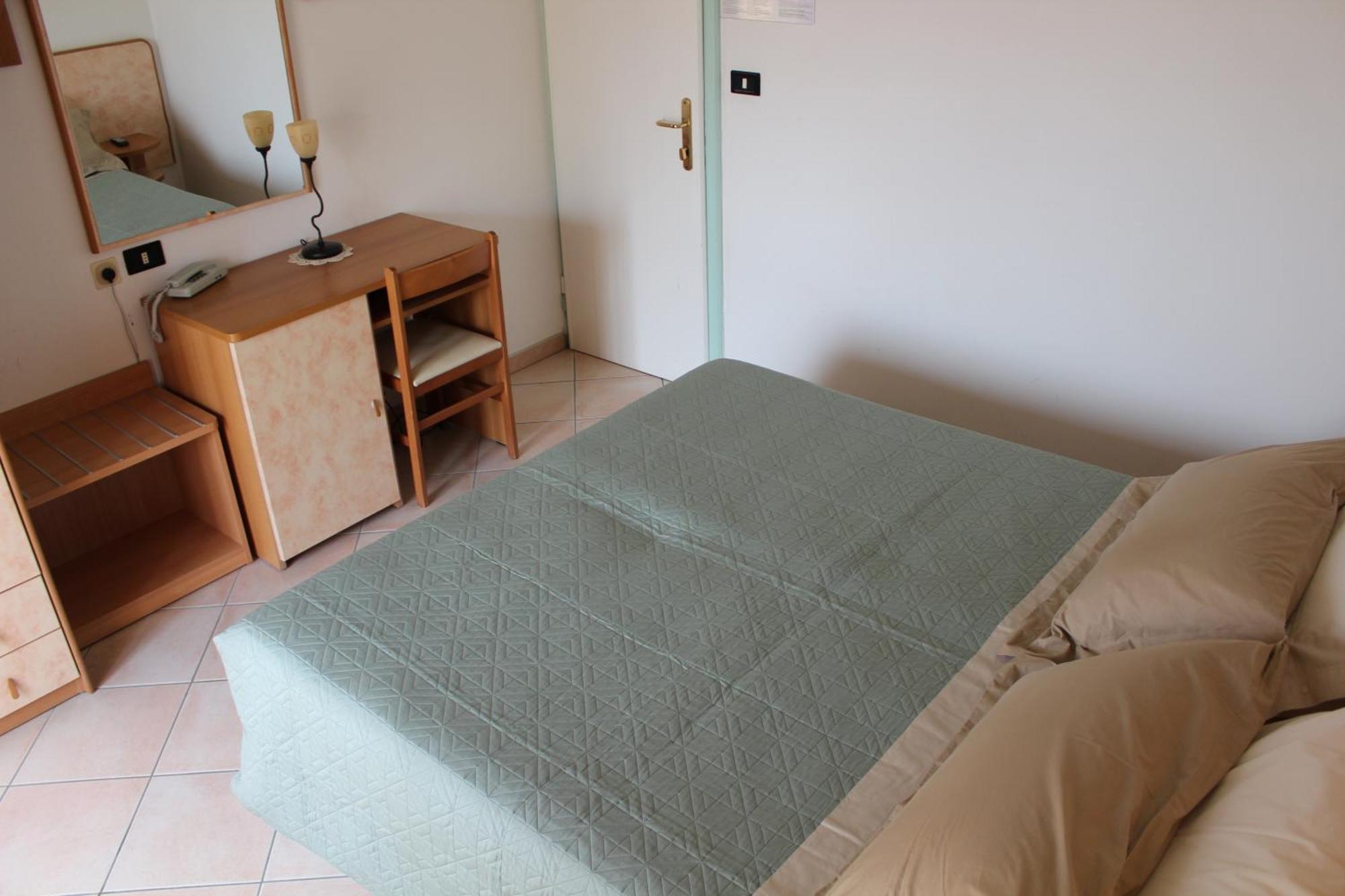Hotel Verdemare Rimini Kamer foto