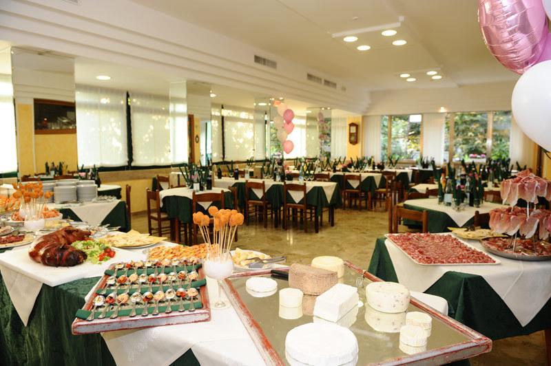 Hotel Verdemare Rimini Buitenkant foto