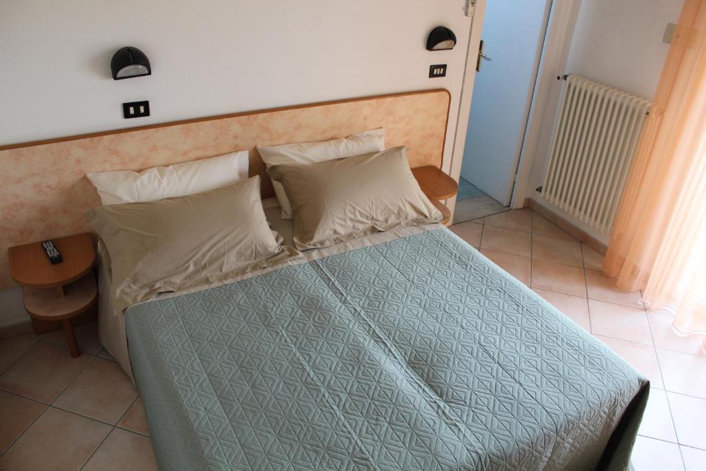Hotel Verdemare Rimini Kamer foto